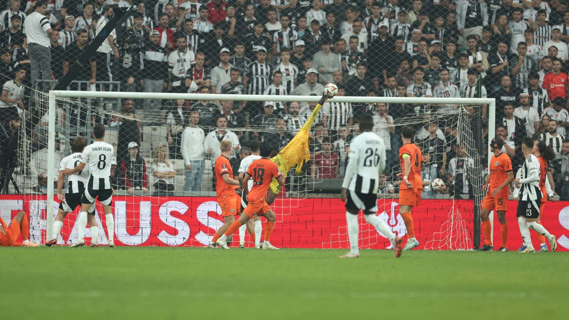 Besiktas Istanbul - Eintracht Frankfurt