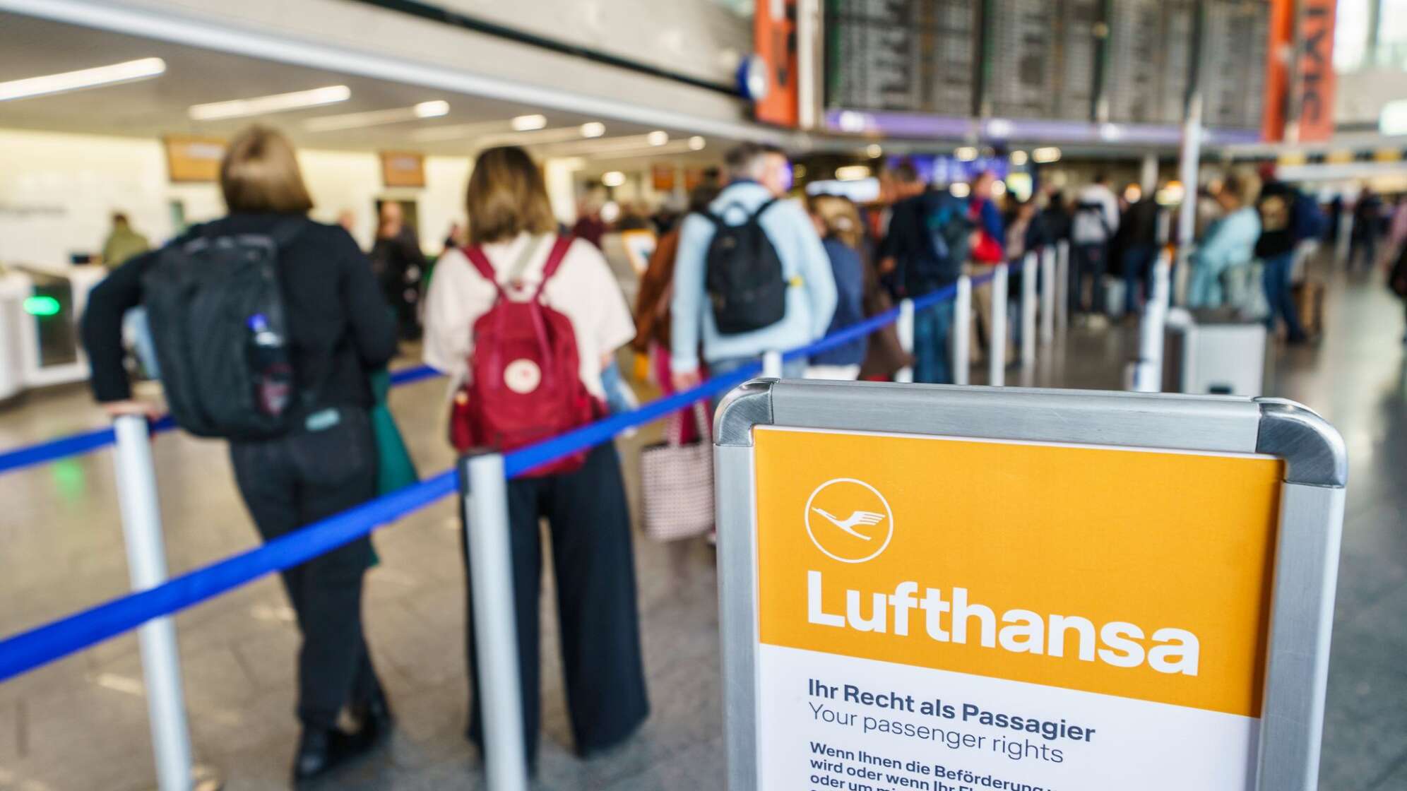 Erhebliche Verzögerungen und Ausfälle am Flughafen Frankfurt