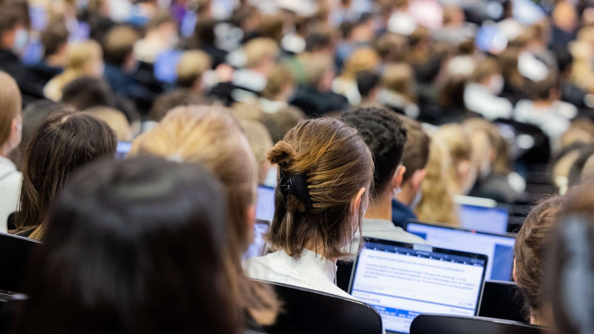 Job, Kinder, Pflege: Zahl der Teilzeit-Studierenden geht zurück