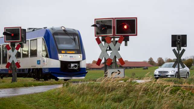 140 Meter lange Elektrozüge sollen zum Tegernsee fahren