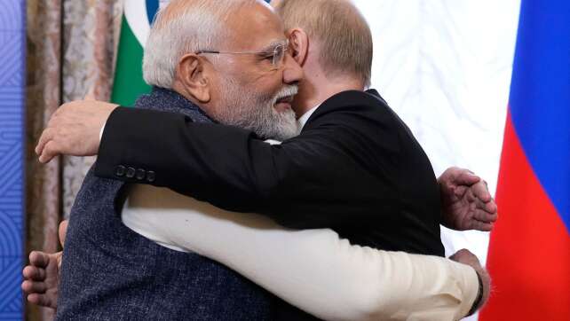 Indiens Premier Modi bietet Putin Vermittlung im Krieg an