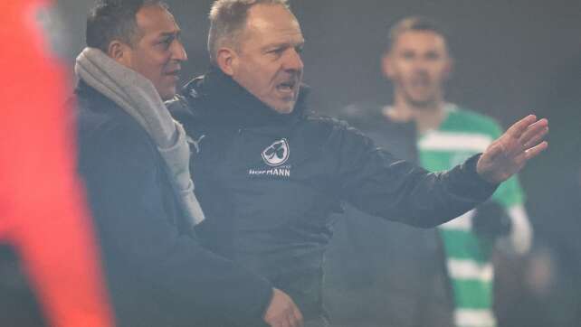 Bericht: Fürth trennt sich von Trainer und Sportdirektor