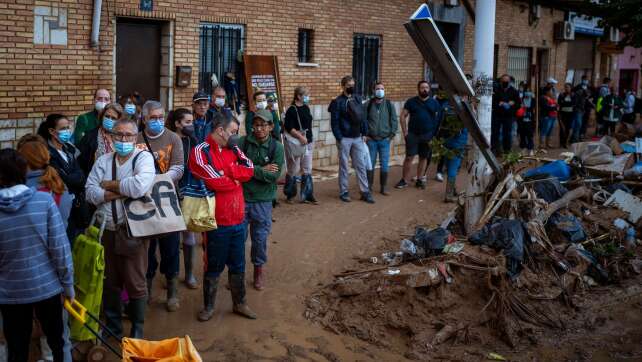 89 Menschen nach Unwetter in Spanien vermisst