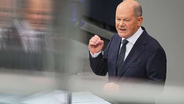 Scholz warnt vor Spaltung - Merz spricht von «Geisterstunde»