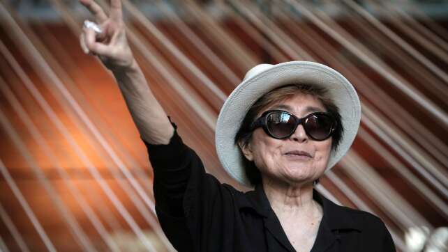 Streit um Lennon-Uhr: Yoko Ono gewinnt vor Gericht