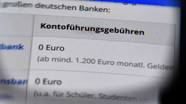 Unzulässige Bankgebühren - Was bekommen Kunden zurück?