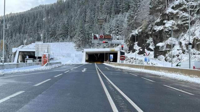 Arlbergtunnel in Österreich nach Sanierung wieder offen