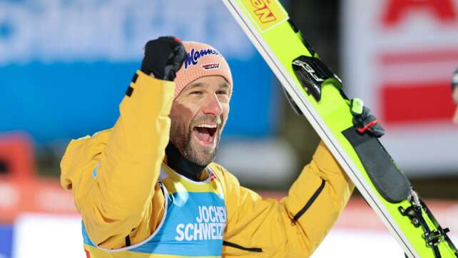 Deutscher Coup: Skispringer Paschke gewinnt Weltcup-Auftakt