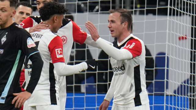 Frankfurt nach Leipzig-Patzer erster Bayern-Verfolger