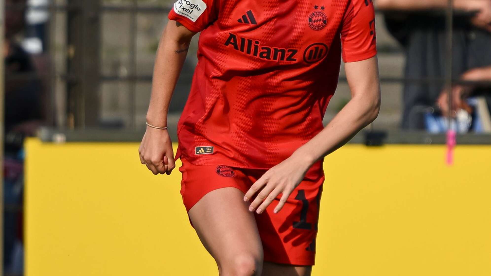 Lea Schüller