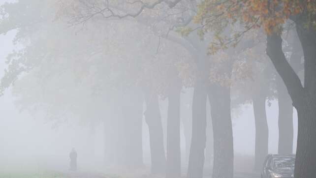 Advent, Advent, der Nebel hängt: Trübes Wochenende in Bayern