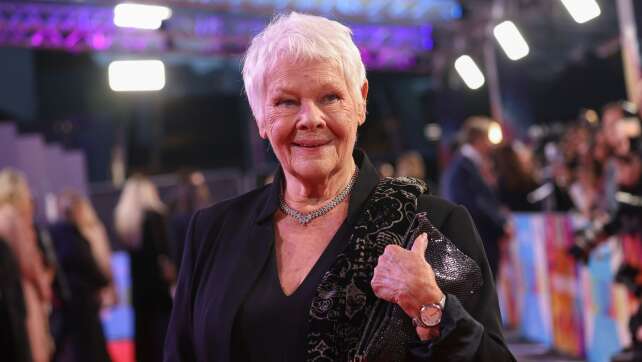 Judi Dench wird 90: «Alle sollten einen Papagei haben»