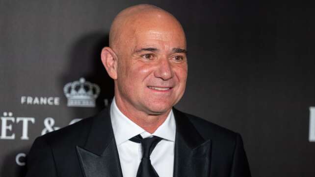 Andre Agassi wird altersweise - Verlieren nicht so schlimm