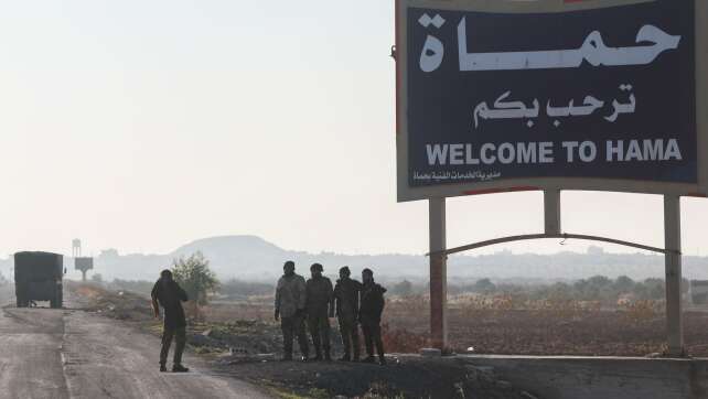 Aktivisten: Rebellen umzingeln Großstadt Hama in Westsyrien