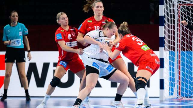 Kein EM-Coup: Handball-Frauen unterliegen Dänemark